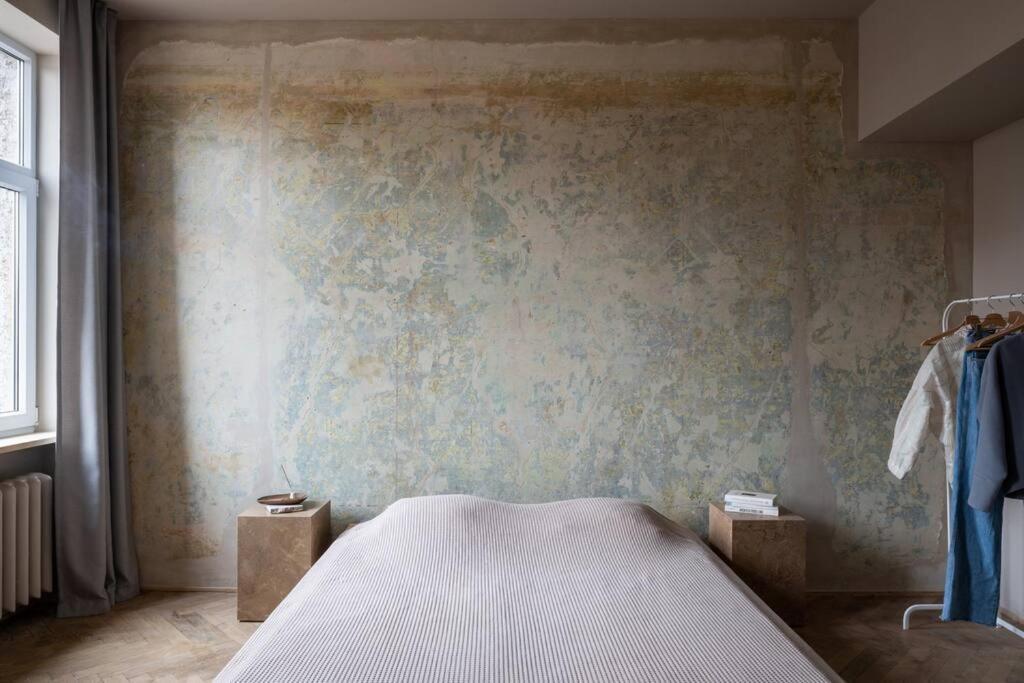 Authentic 1 Bd Old Town Apartment By Hostlovers Каунас Екстер'єр фото